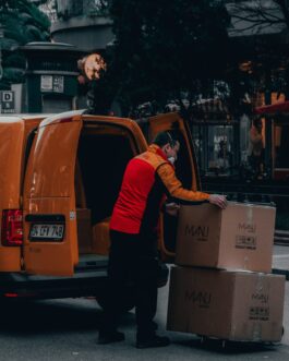 Heavy-Duty Shipping & Storage Solutions: The Ultimate Logistic Protection